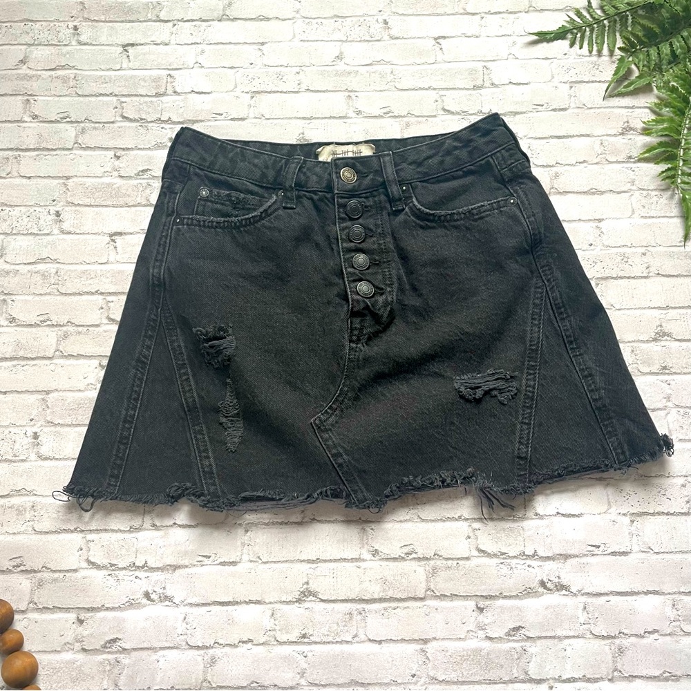 We the Free Free People Distressed Black Denim Mini Skirt Size 24 Bohemian Y2K